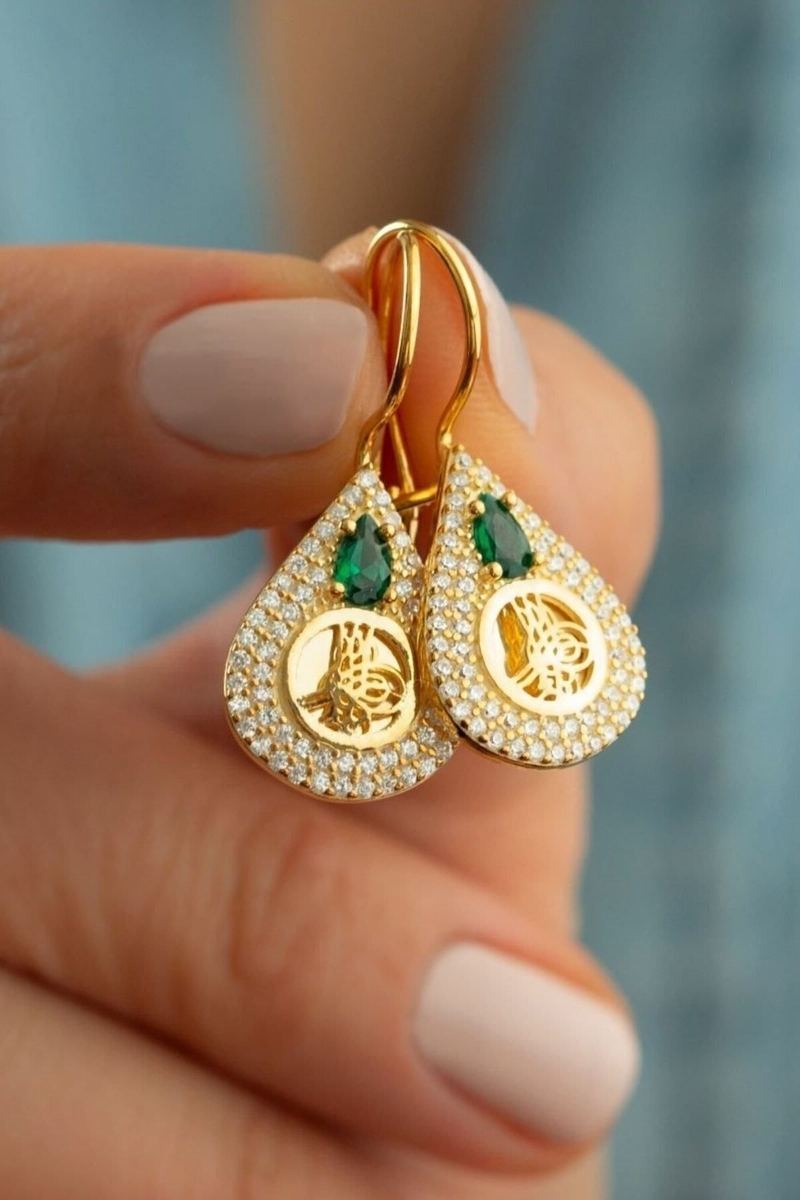 925 Ayar Gümüş Gold Zirkon Taşlı Tuğralı Küpe