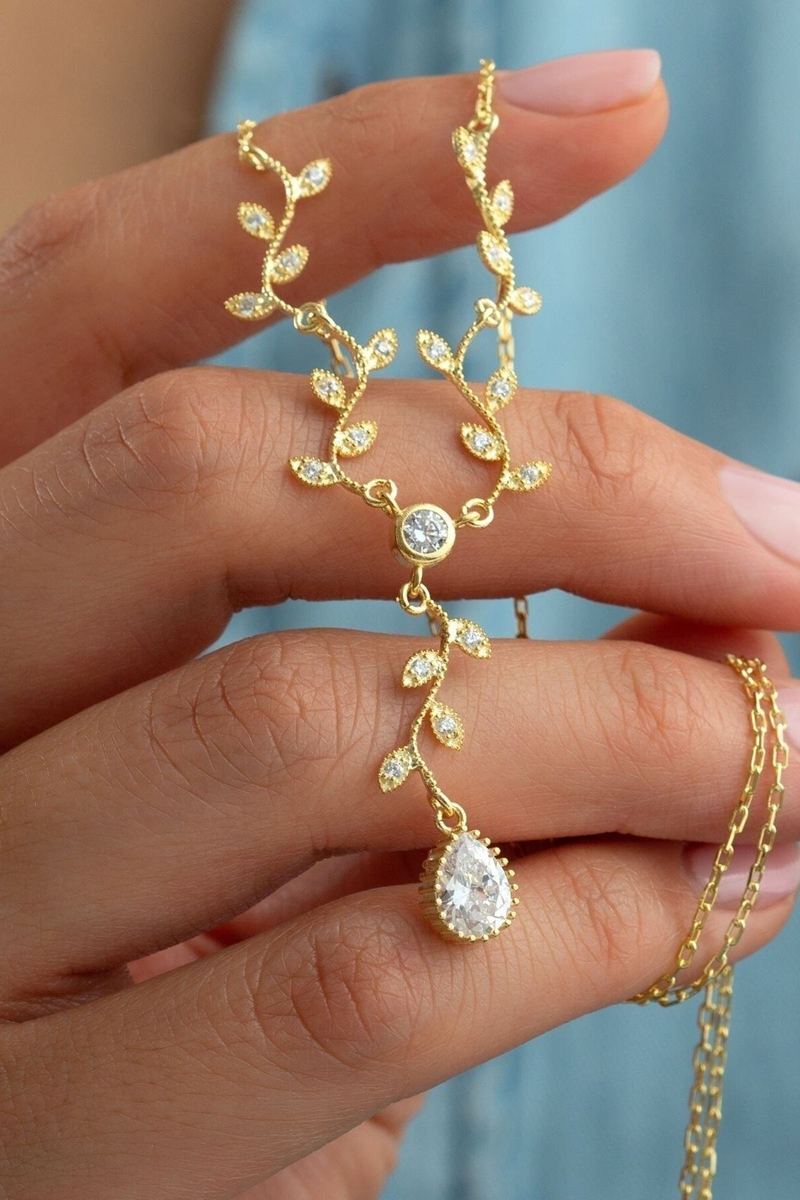 925 Ayar Gümüş Sarmaşık Elegant Kolye