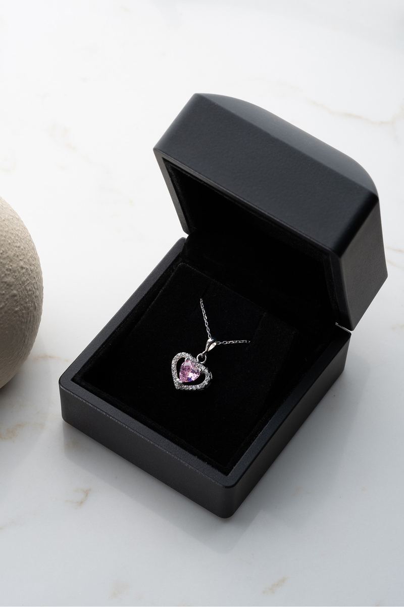 925 Ayar Gümüş Işıklı Kutuda Pembe Taşlı Kalp Kolye