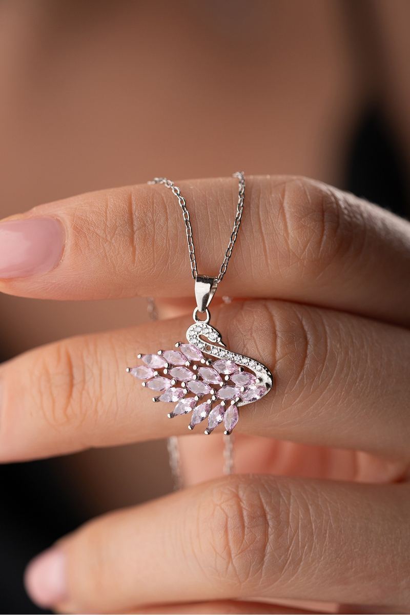 925 Ayar Gümüş Pembe Mekik Taşlı Kuğu Kolye