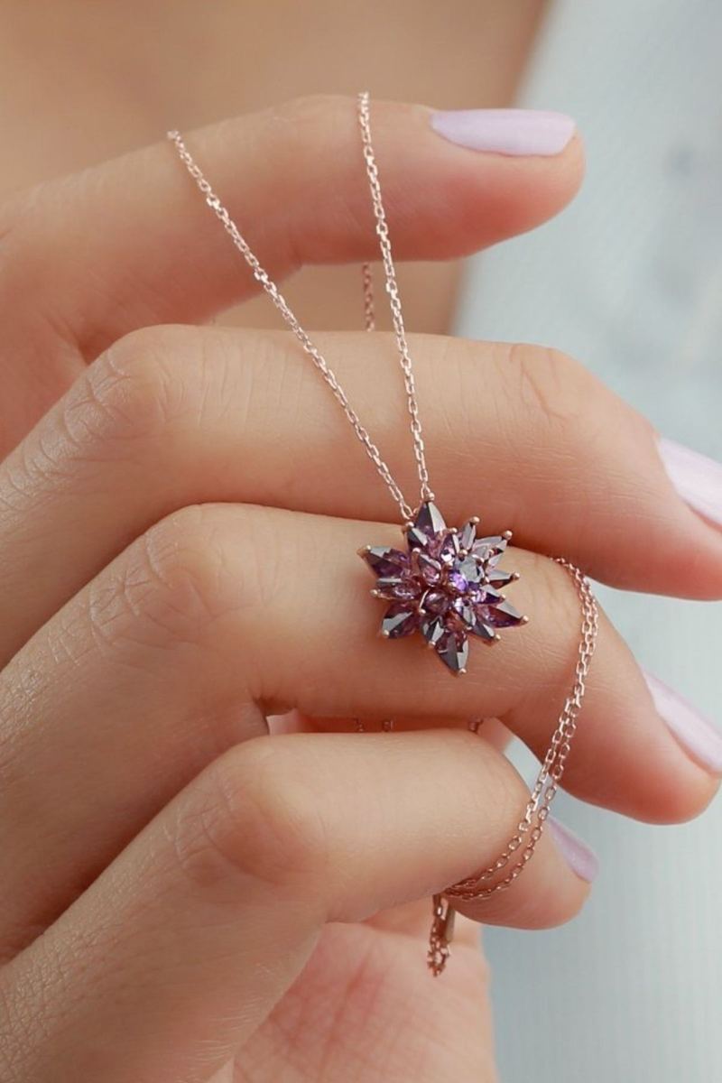 925 Ayar Gümüş 4 Katman Mor Lotus Çiçeği Kolye