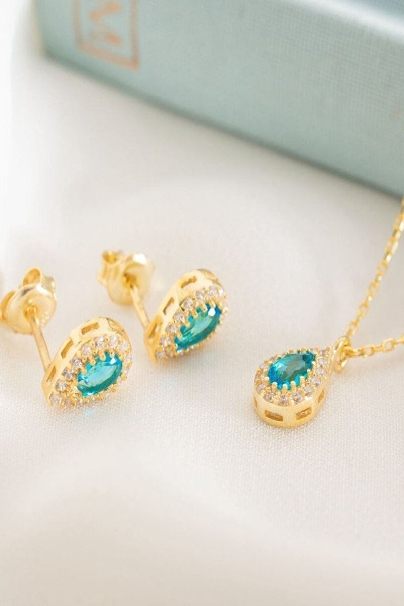 925 Ayar Gümüş Aralık Ayı Doğum Taşı Blue Topaz Damla Kolye