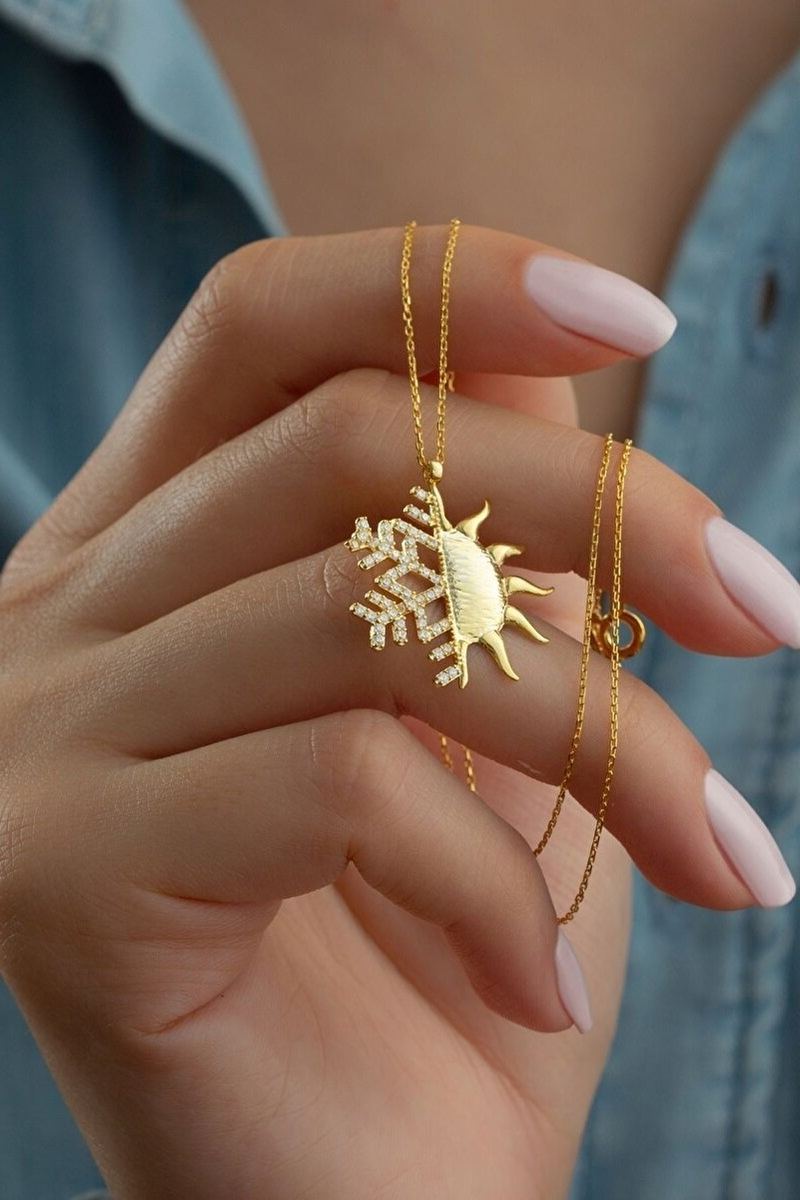 925 Ayar Gümüş Gold Güneşli Kar Tanesi Kolye