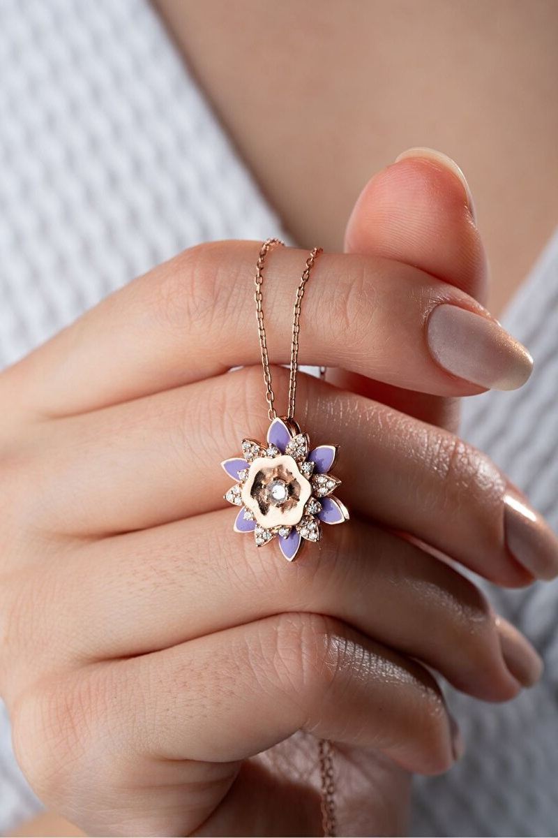 925 Ayar Gümüş Mor Mineli Lotus Çiçeği Kolye