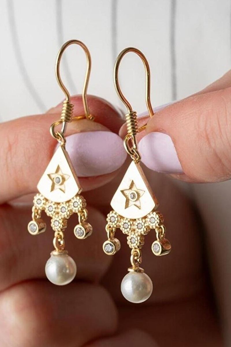 925 Ayar Gümüş Gold Sallantılı İnci Küpe görsel 2
