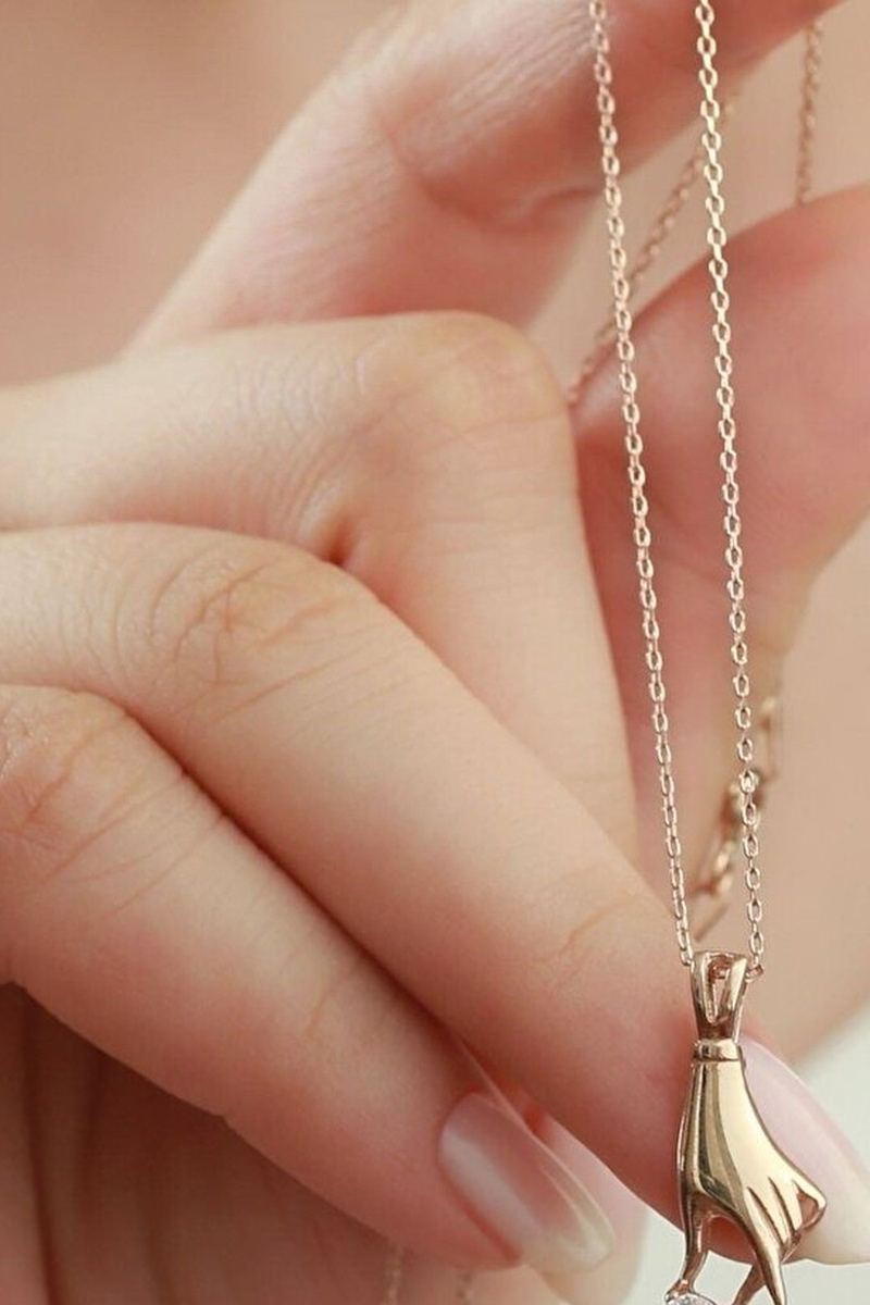 925 Ayar Gümüş Tektaşlı El Kolye görsel 2