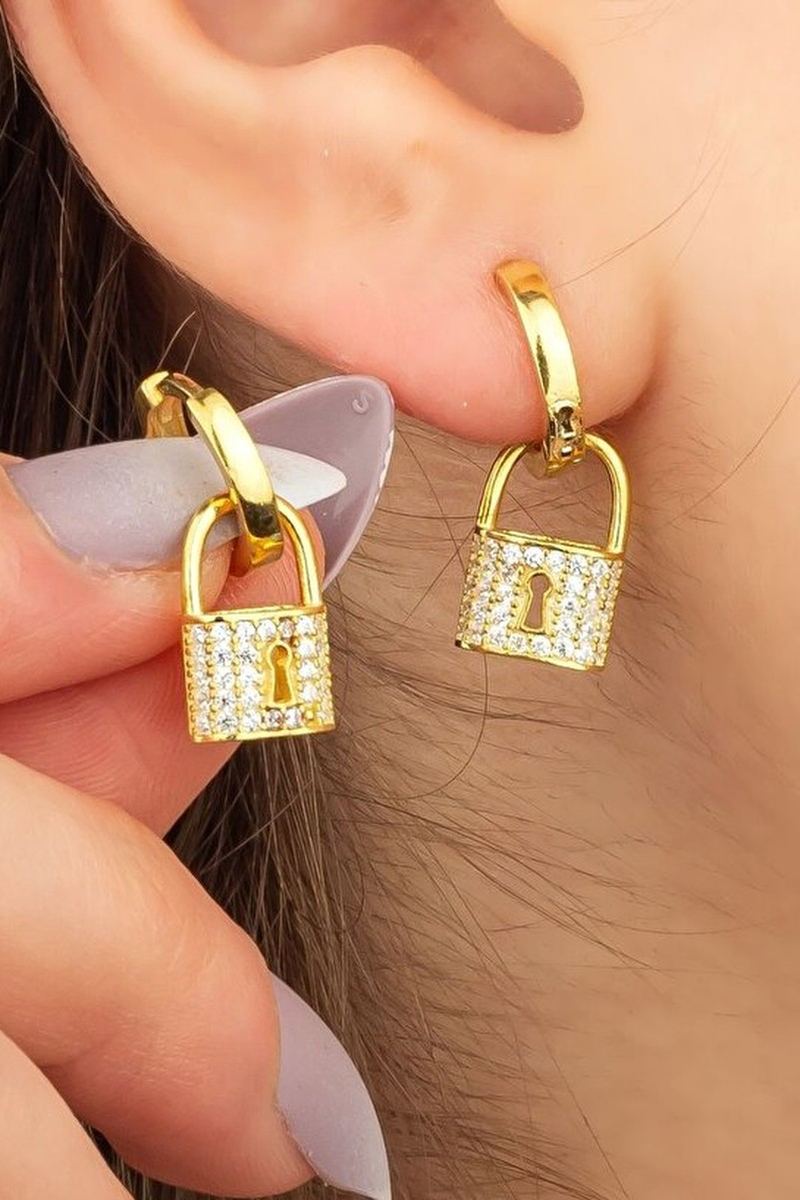 925 Ayar Gümüş Gold Kilit Küpe görsel 2