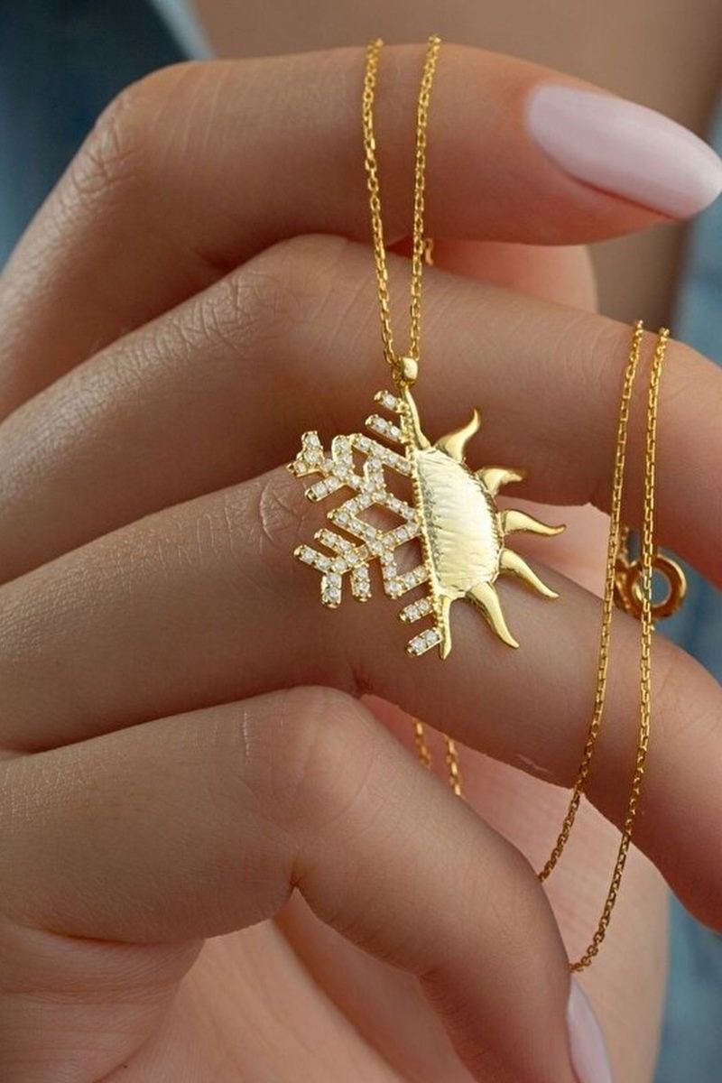 925 Ayar Gümüş Gold Güneşli Kar Tanesi Kolye görsel 2