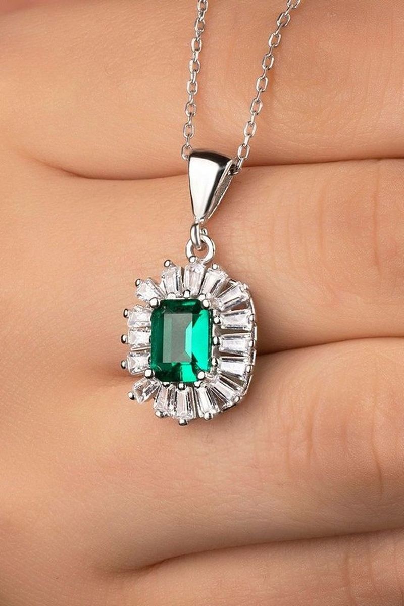 925 Ayar Gümüş Rodyum Baget Taşlı Kolye görsel 2